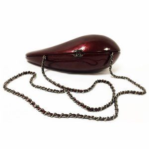 CHANEL Bordeaux Patent Leather Clutch Bag